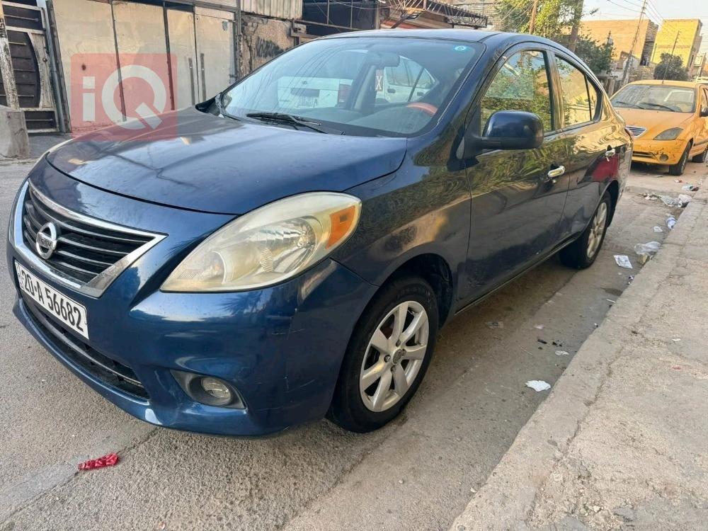 Nissan Versa